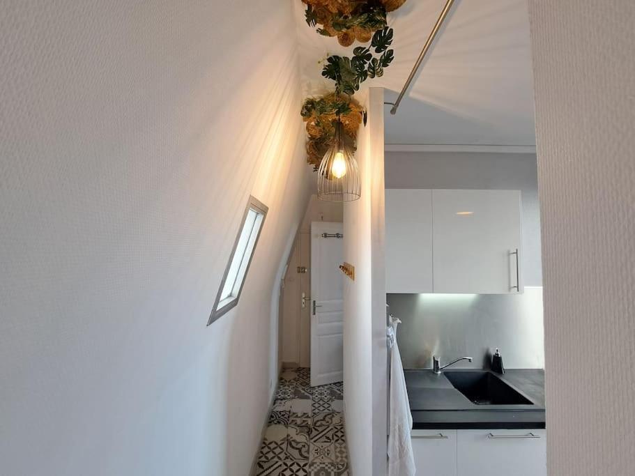 Faro, Vue Sur La Cathedrale Apartment Reims Exterior photo